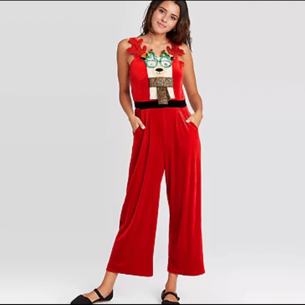 Women’s Ugly Holiday Llama Velour Sleeveless Graphic Jumpsuit